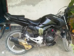 হিরো হাঙ্ক ২০১০ ব্ল্যাক