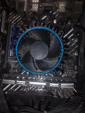 ASUS Desktop Computer 8GB HDD+SSD 256GB