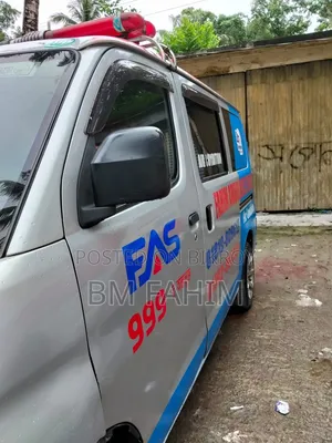 টয়োটা টাউনএস ২০১২ সিলভার