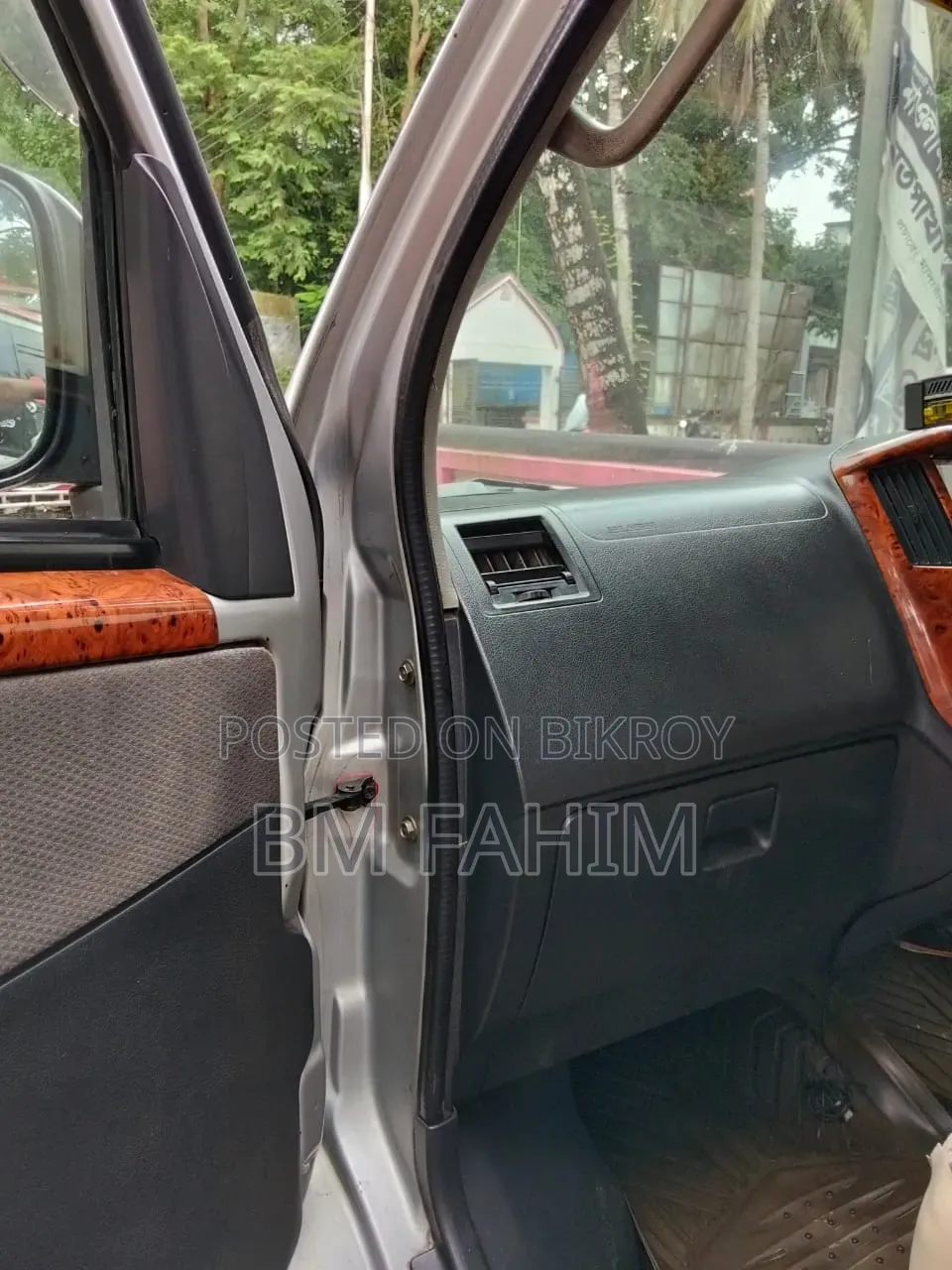 টয়োটা টাউনএস ২০১২ সিলভার