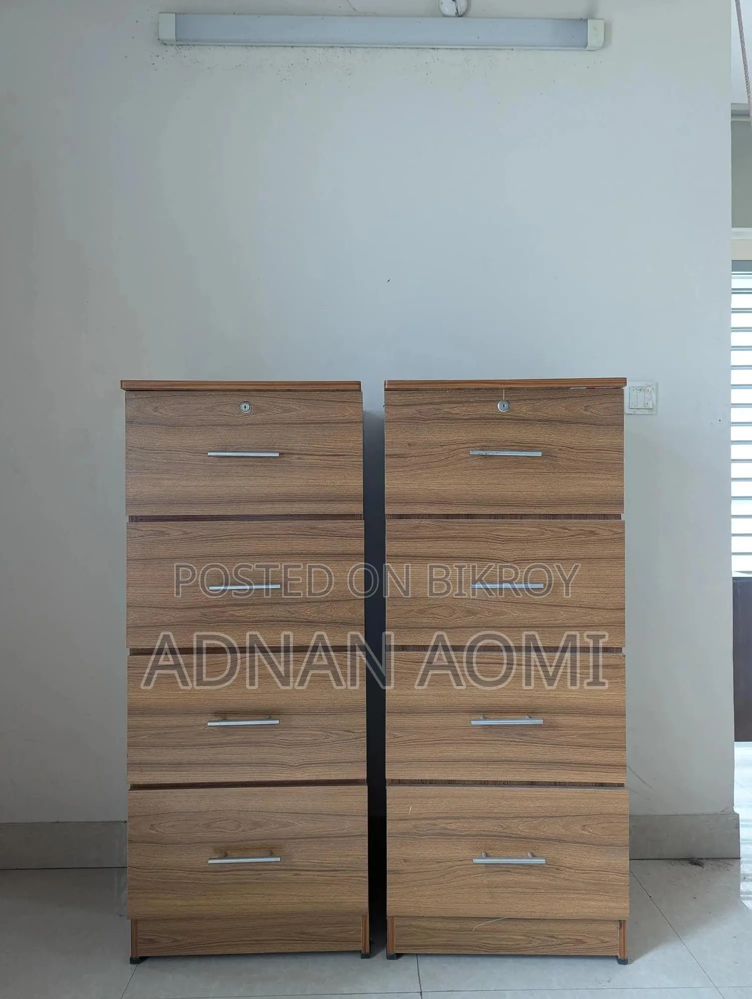Wooden 4 Drawer Filing Cabinet / Office Storage Cabinet (Used)