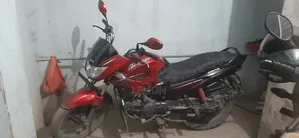 Hero Glamour 2019 Red