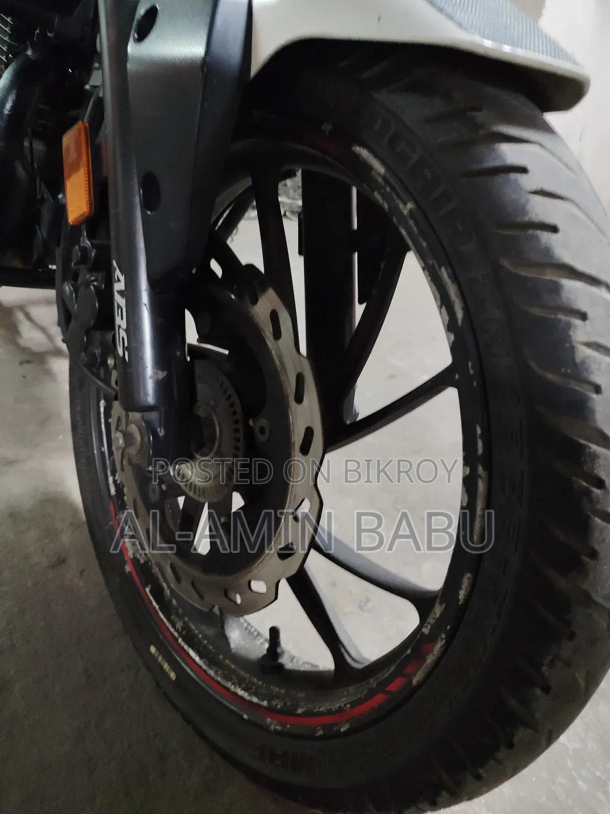 হিরো থ্রিলার ১৬০আর ২০২১ হোয়াইট