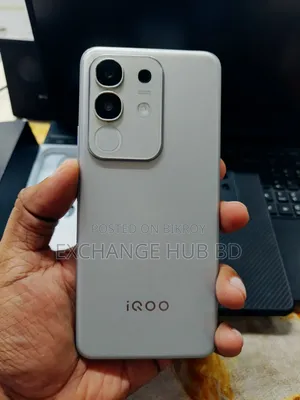 আইকু জেড১০এক্স ১২৮ জিবি সিলভার