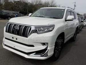 Toyota Land Cruiser Prado 2.7 2021 Pearl