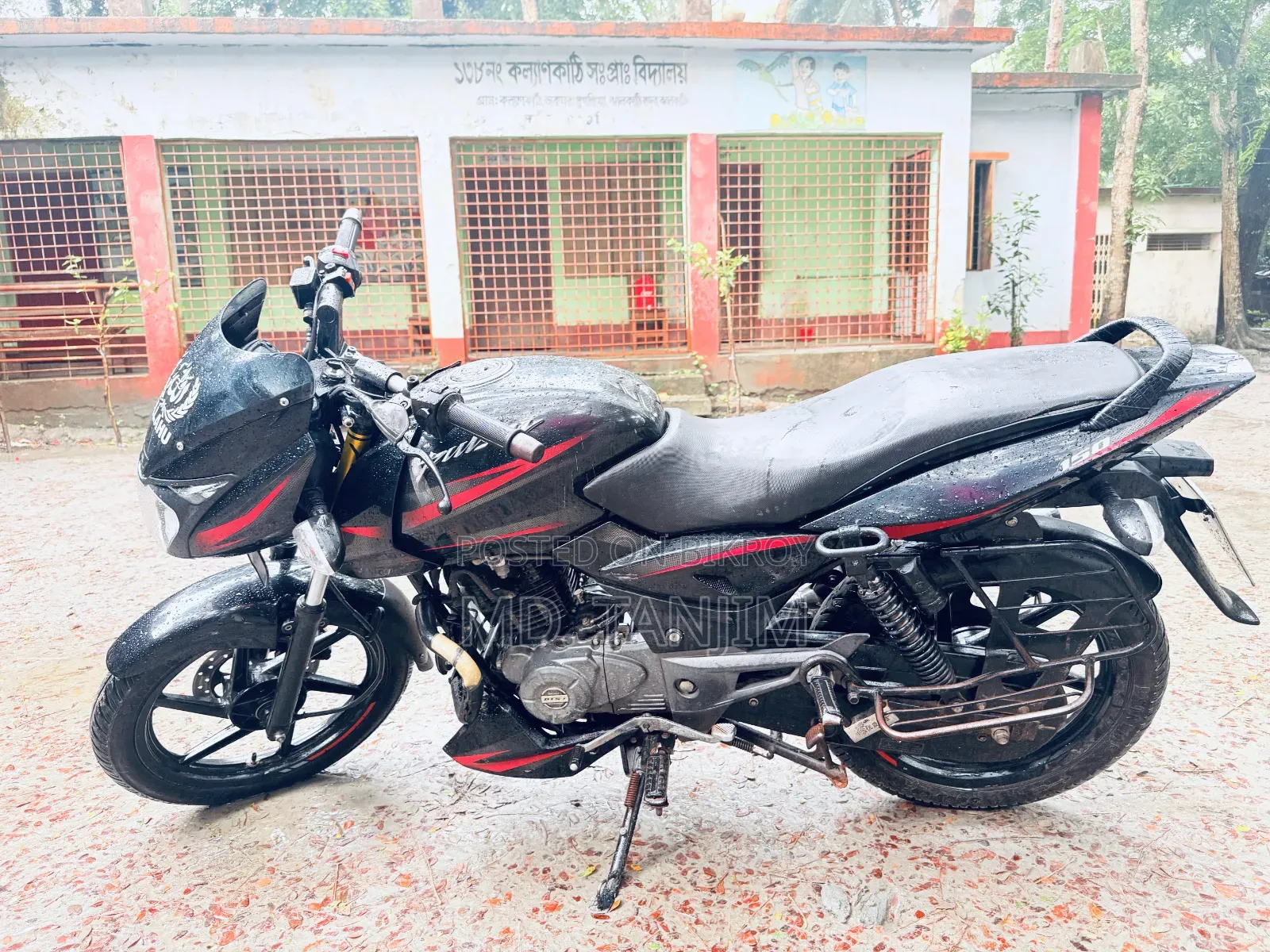 বাজাজ পালসার ১৫০ ২০২২ কালো