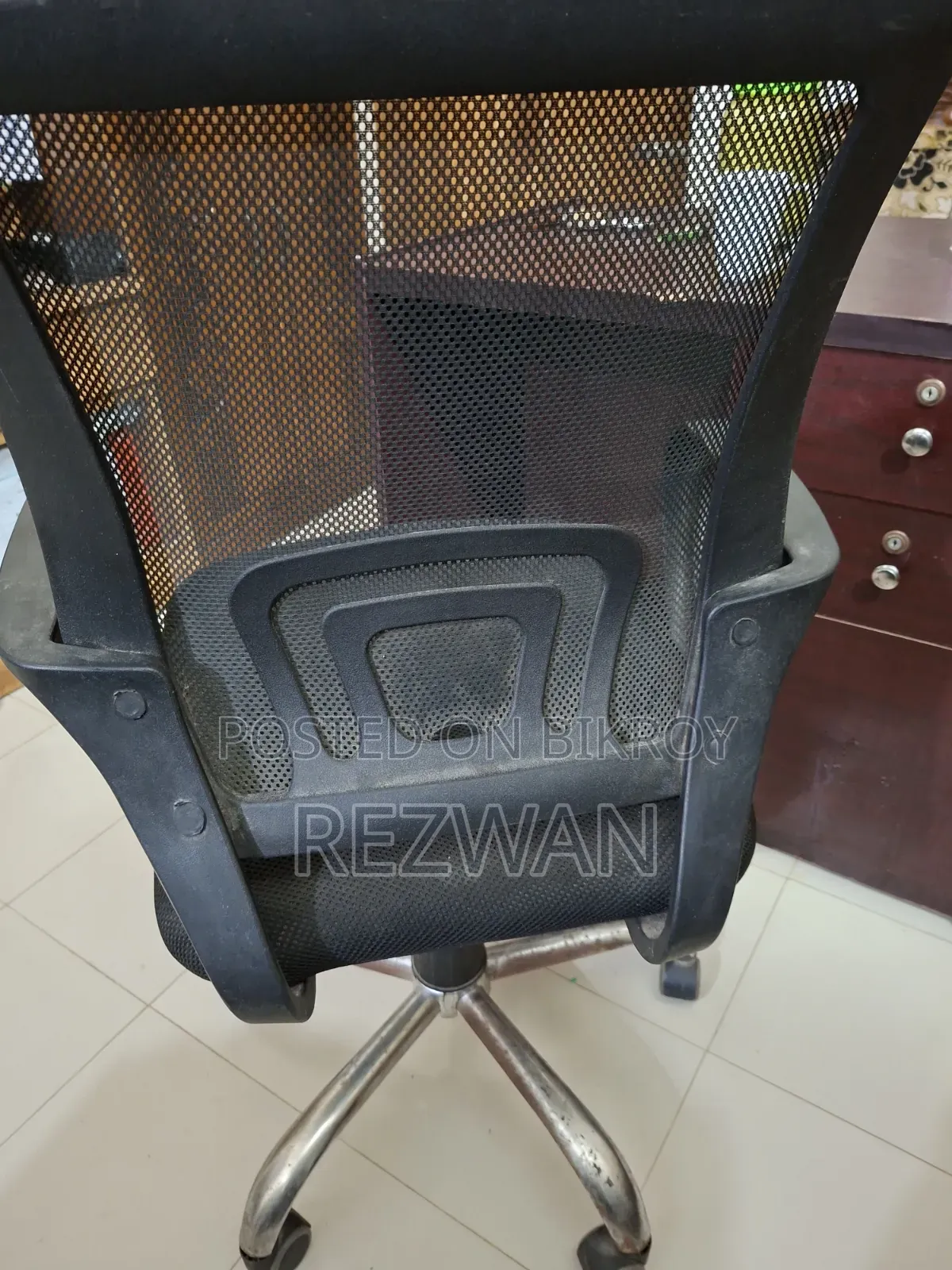 Revolving Executive Chair