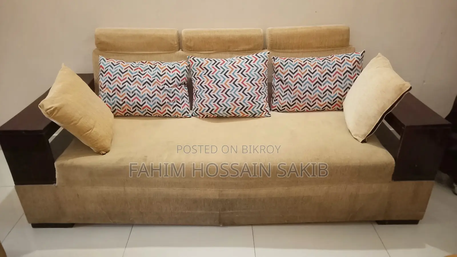 ৭ সিটার সোফা সেট (ব্যবহৃত)