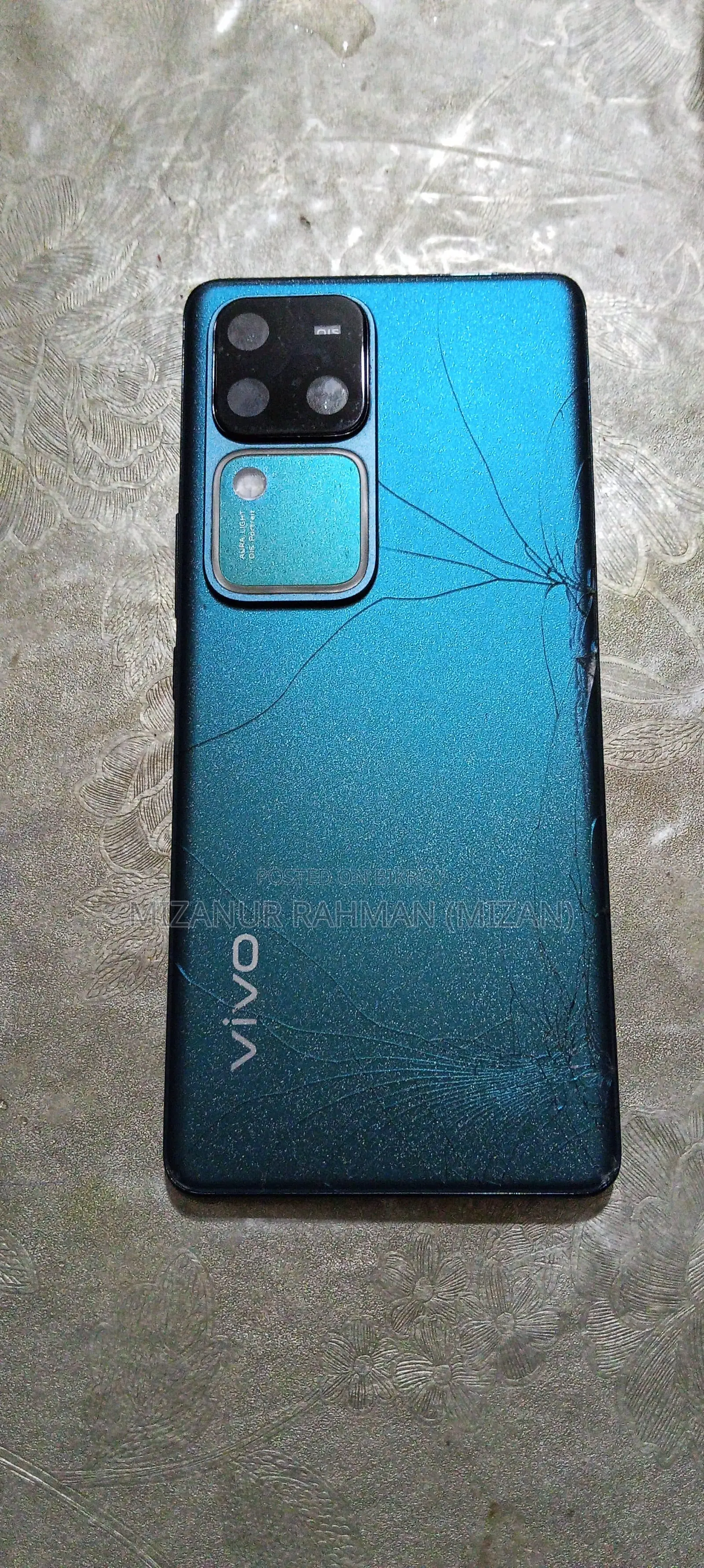 Vivo V30 5G 256 GB Green