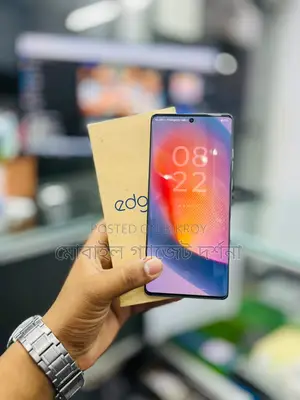 মোটরোলার এজ ৫০ ফিউশন ২৫৬ জিবি