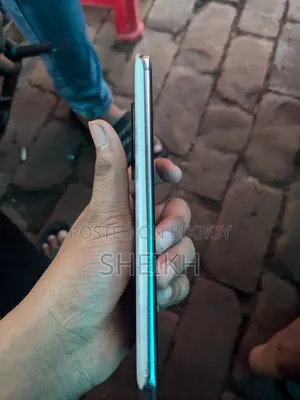 স্যামসাং গ্যালাক্সি এস২০ আল্ট্রা ৫জি ১২৮ জিবি হোয়াইট