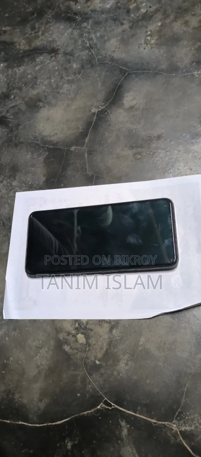 রিয়েলমি ১২৮ জিবি কালো