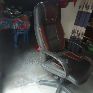 জরুরি বিক্রি - ১৮০০ টাকা