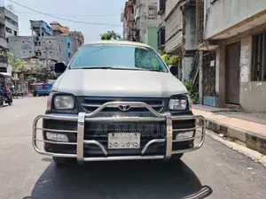 Toyota Coaster 2010