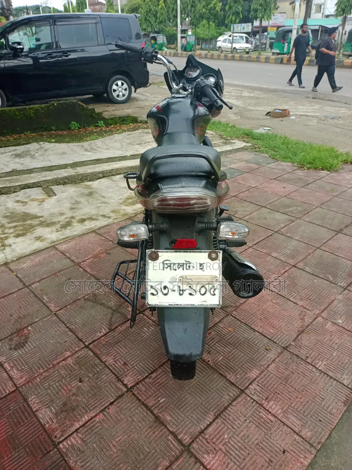বাজাজ ডিসকভার ১২৫ ২০১৪ কালো