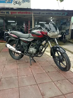 বাজাজ ডিসকভার ১২৫ ২০১৪ কালো