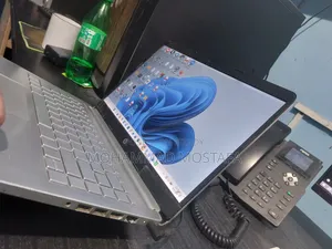 Laptop HP 14s 12gb Intel Core I3 HDD 1t