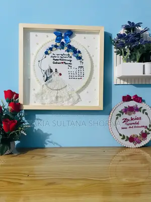 হাতে সেলাই করা স্মরণীয় ওয়ালমেট