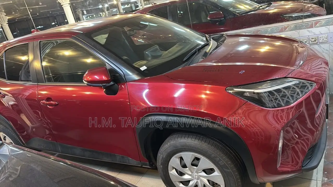 Toyota Yaris Cross 1.5 All-Wheel Drive 2022 Red