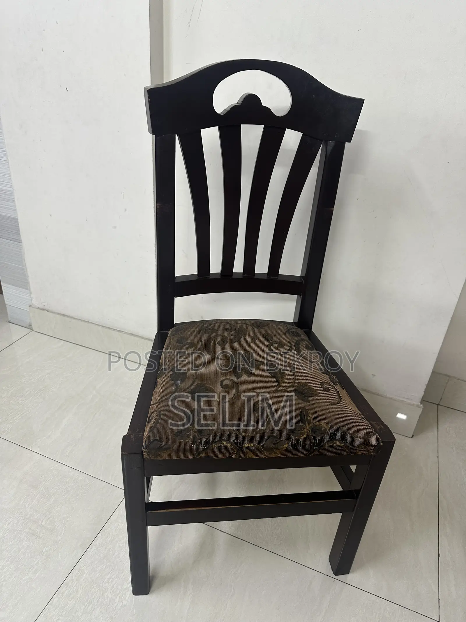 কড়াই কাঠের ডাইনিং চেয়ার বিক্রয়