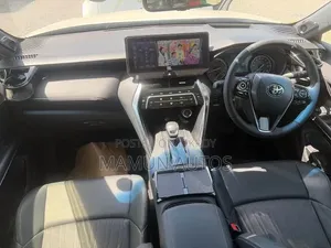 Toyota Harrier 2021 Pearl