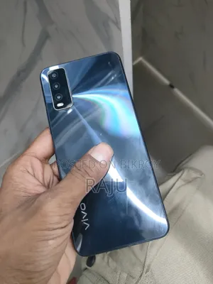 Vivo Y20 64 GB Gold