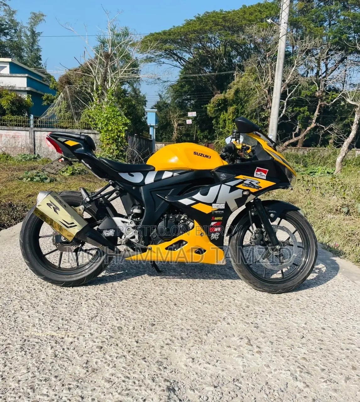 Suzuki Gixxer 2022 Yellow