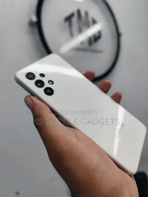 স্যামসাং গ্যালাক্সি এ৩২ ৫জি ১২৮ জিবি সাদা