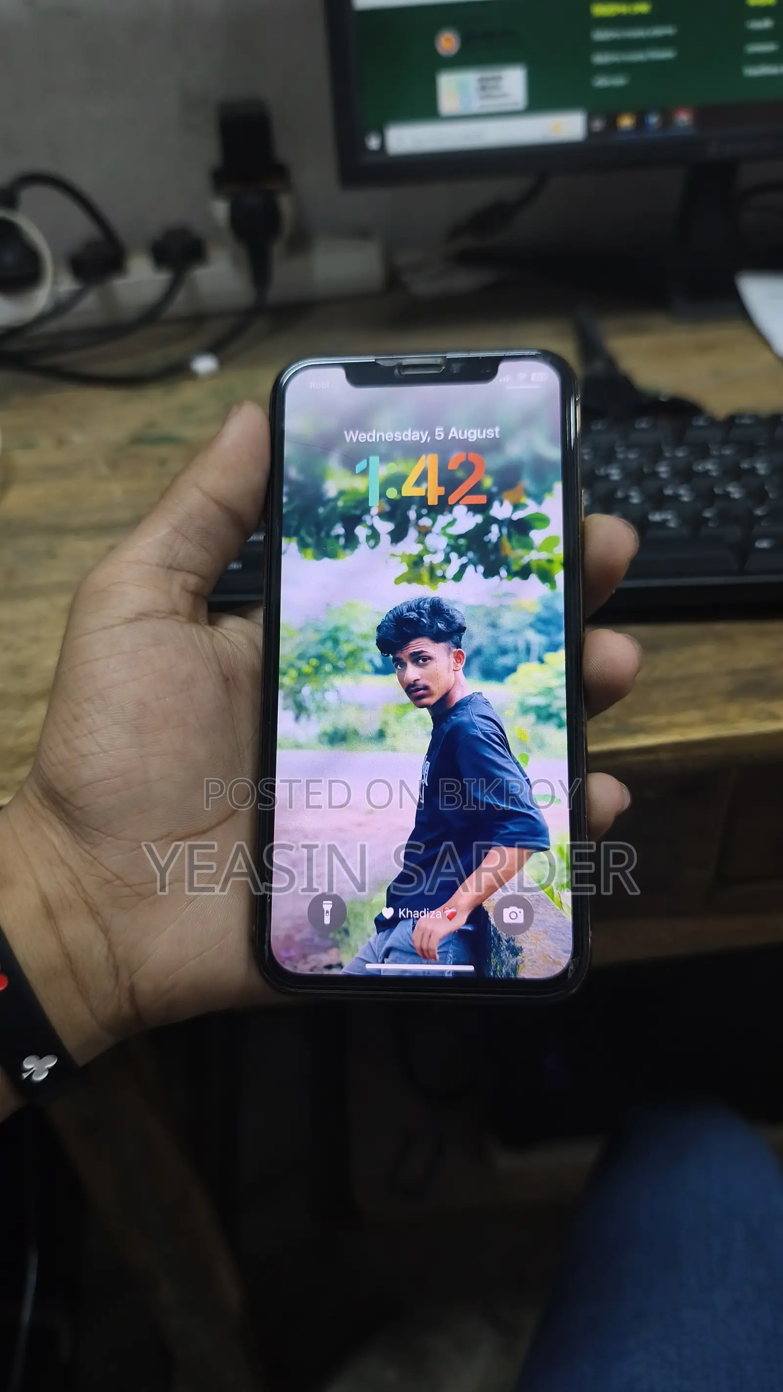 অ্যাপল আইফোন এক্সএস ৬৪ জিবি গোল্ড