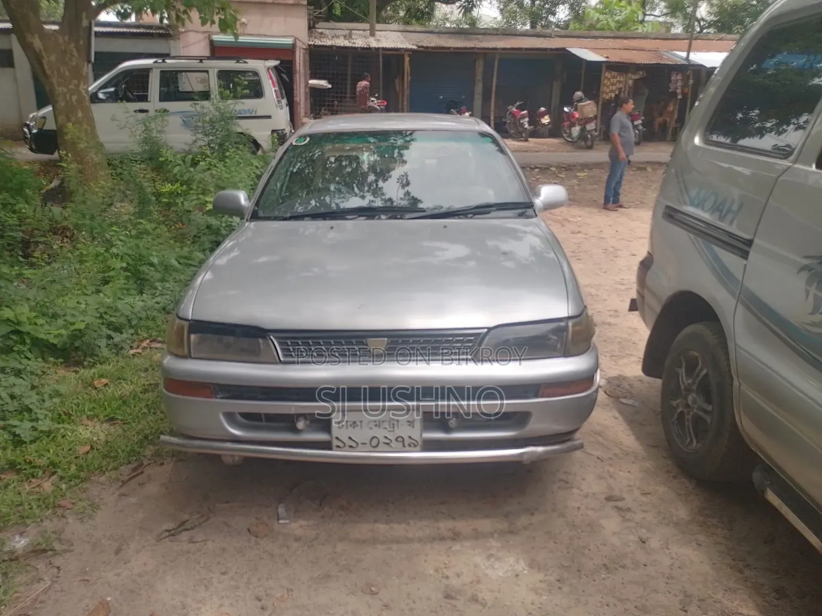 Toyota Corolla 1997 Silver