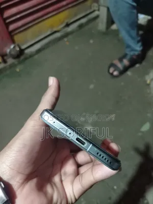 অনার ম্যাজিক৭ প্রো ৫১২ জিবি সিলভার