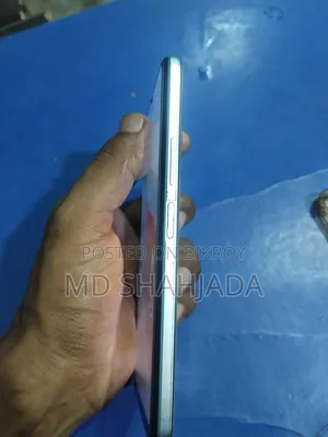 ভিভো ওয়াই২১ ৬৪ জিবি নীল