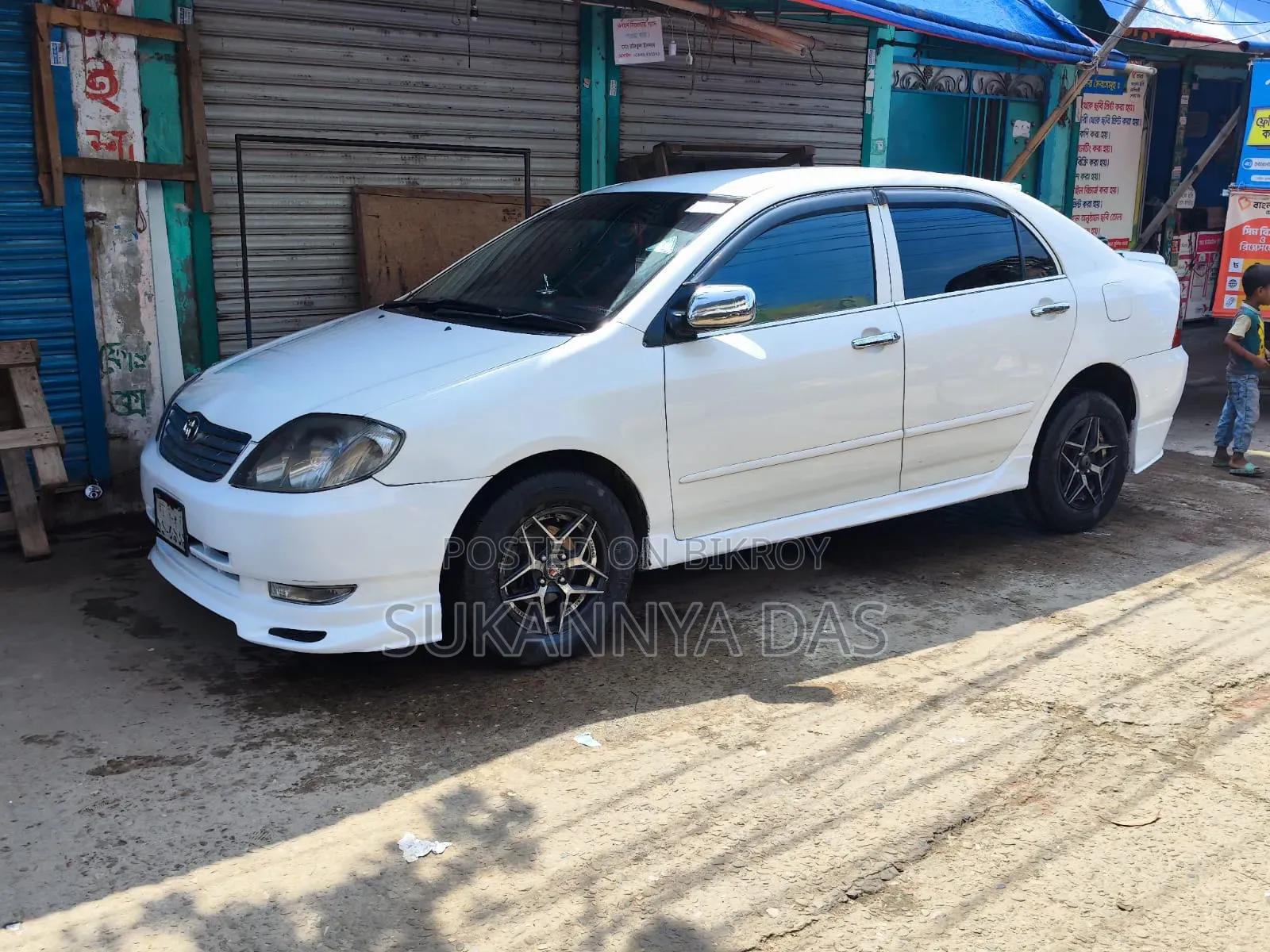 Toyota Corolla 2002 White