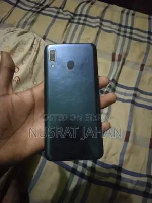 Samsung Galaxy A20 32 GB Purple