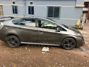 Toyota Prius 2014 Gray