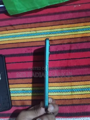 Symphony Z70 64 GB