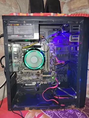 Desktop Computer ASUS 8GB Intel Core I7 SSD 128GB