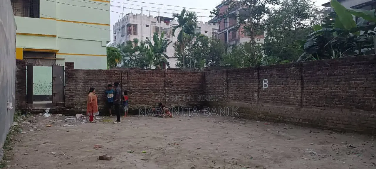 জমি বিক্রি করা হবে L