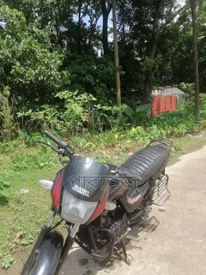 মোটরসাইকেল ২০১৮ ব্ল্যাক