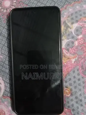 রিয়েলমি ১২ ২৫৬ জিবি গ্রিন