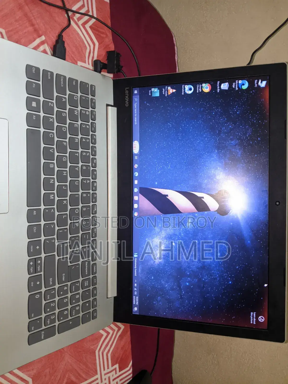 Laptop Lenovo IdeaPad 320 4GB Intel Core I7 HDD+1TB SSD
