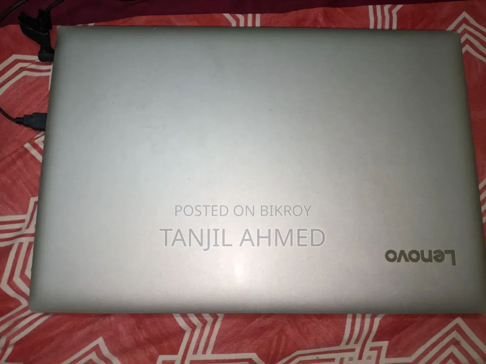 Laptop Lenovo IdeaPad 320 4GB Intel Core I7 HDD+1TB SSD