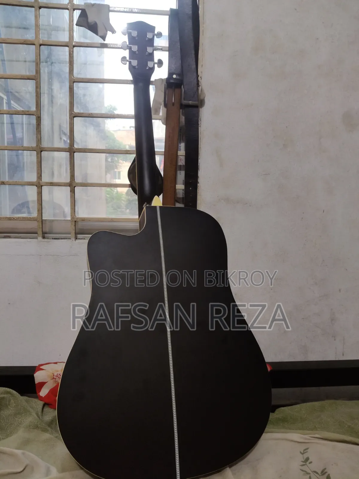 Corday Jumbo Guitar