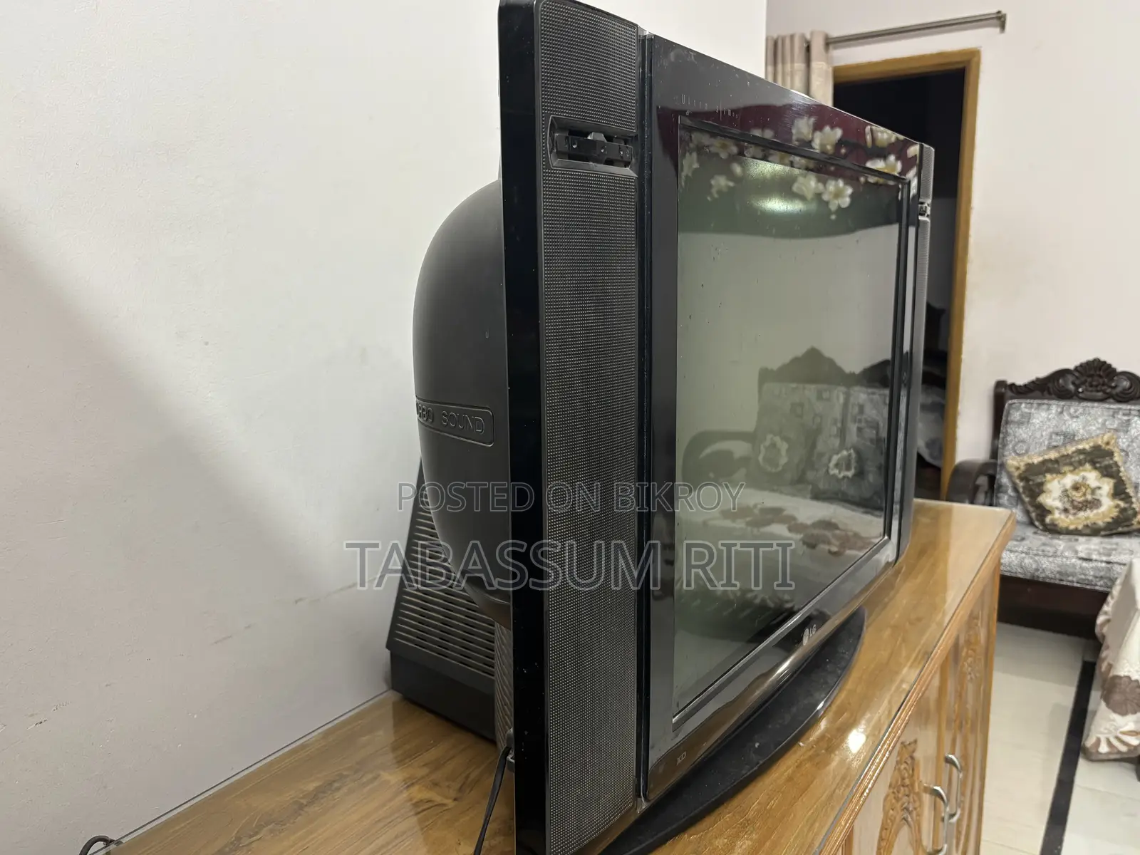 LG 29" Ultra Slim CRT TV (Model: 29fu3rg-Tg) | Fully Working