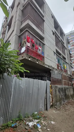 6 Bedroom Apartment in Newly Built House for Sale, Uttara