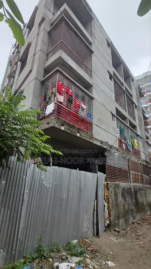 6 Bedroom Apartment in Newly Built House for Sale, Uttara