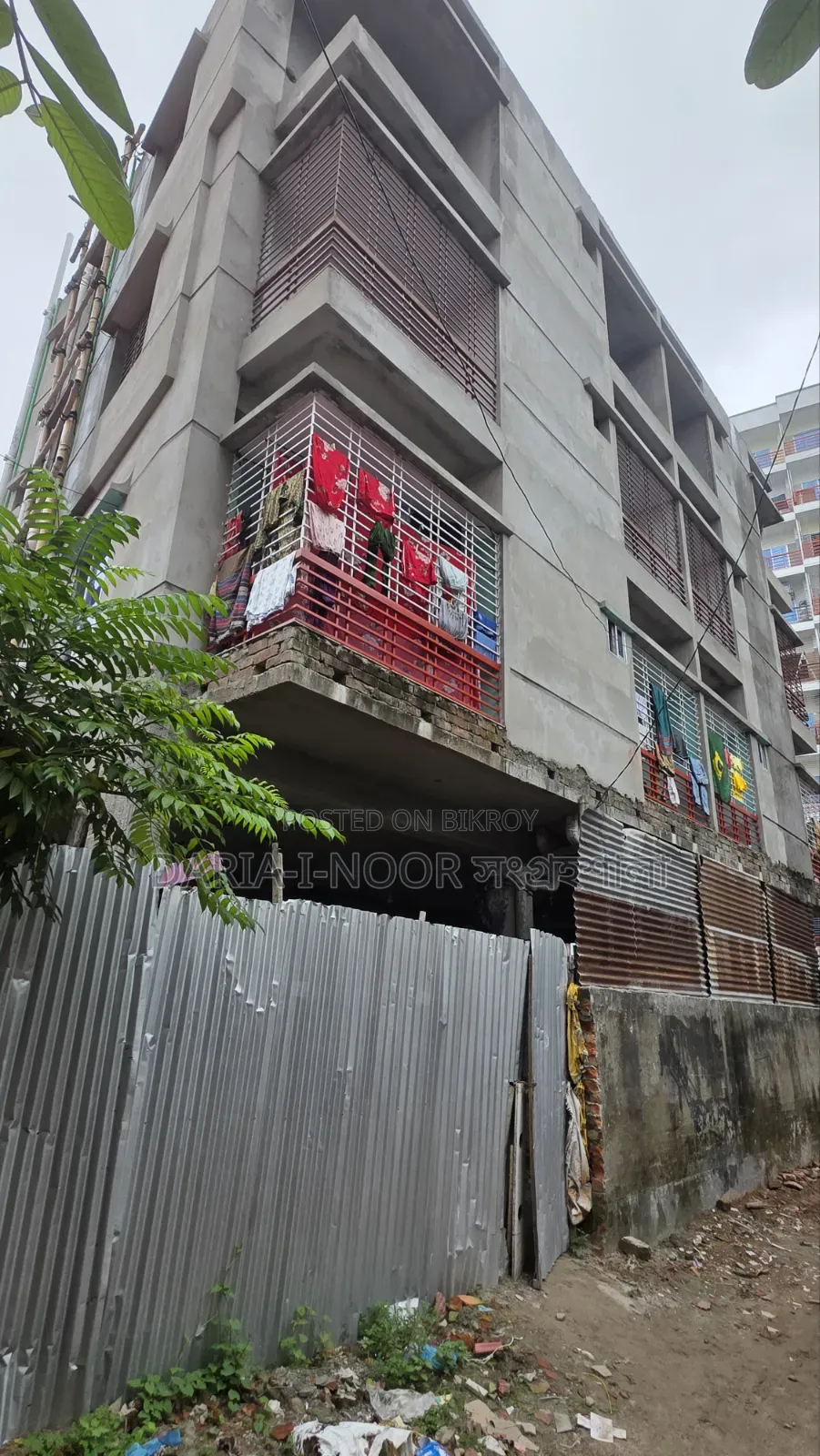 6 Bedroom Apartment in Newly Built House for Sale, Uttara