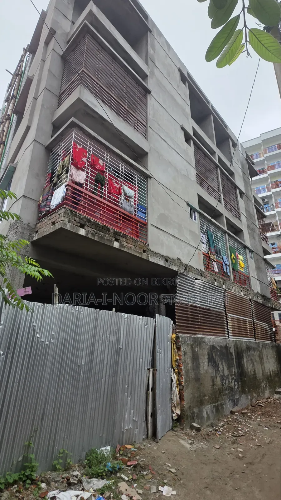 6 Bedroom Apartment in Newly Built House for Sale, Uttara