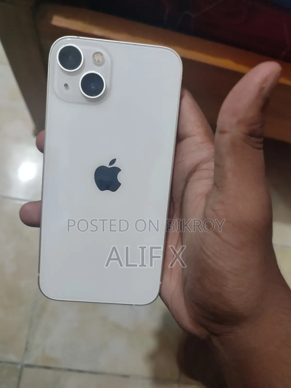 অ্যাপল আইফোন ১৩ ১২৮ জিবি হোয়াইট
