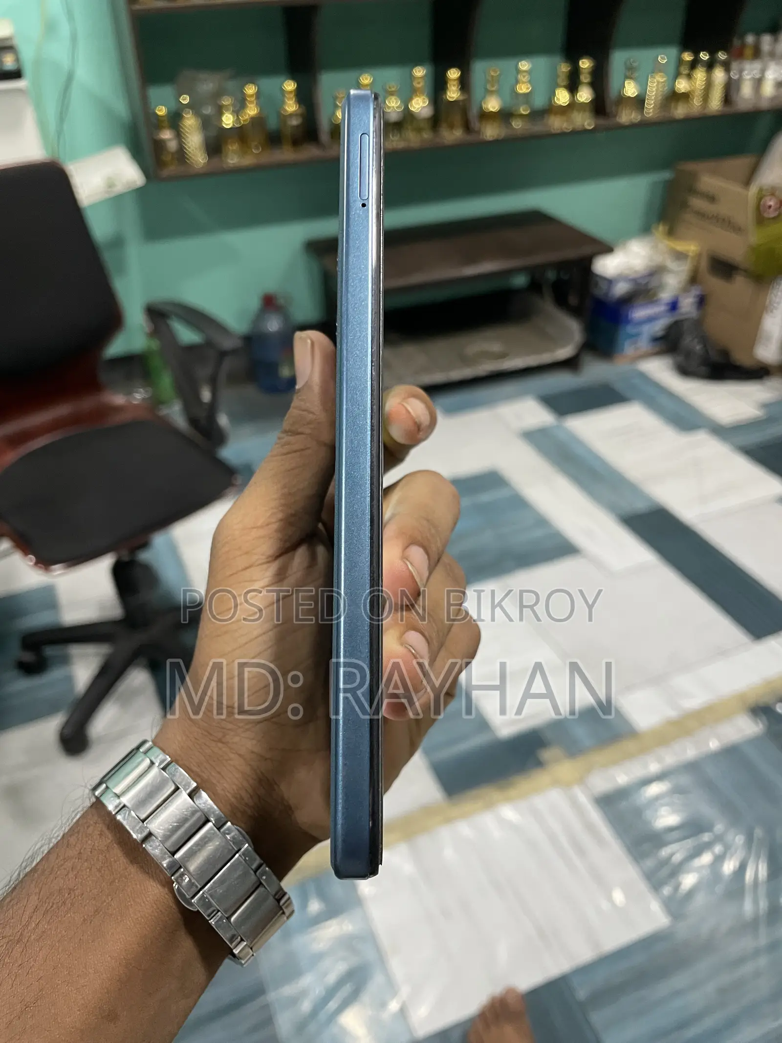 মোটরোহলা এজ ৬০ ফিউশন ২৫৬ জিবি ব্লু